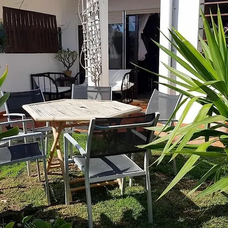 Cozy Garden T1 Near The Apartman *