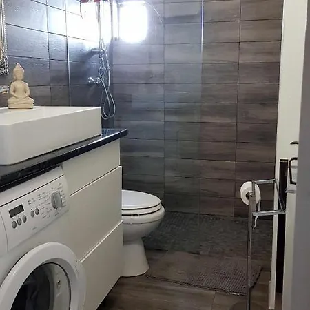 Апартаменти Cozy Garden T1 Near The