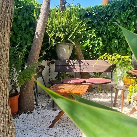 Cozy Garden T1 Near The Apartman