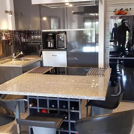 Apartman Cozy Garden T1 Near The