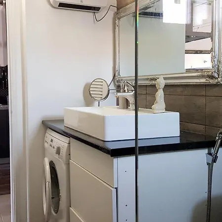 Cozy Garden T1 Near The Апартаменти *